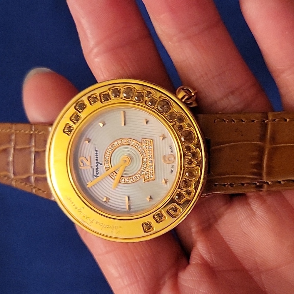 Ferragamo Sparkle diamond gems watch with leather band
